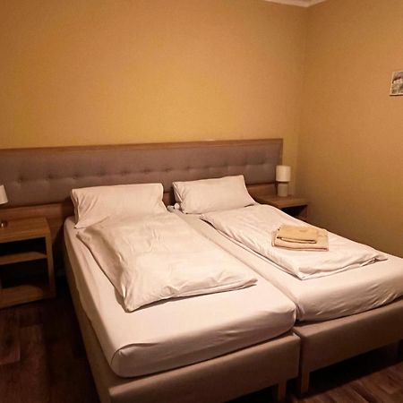 Hotel Zur Post Limburg Bad Camberg Hunfelden Extérieur photo