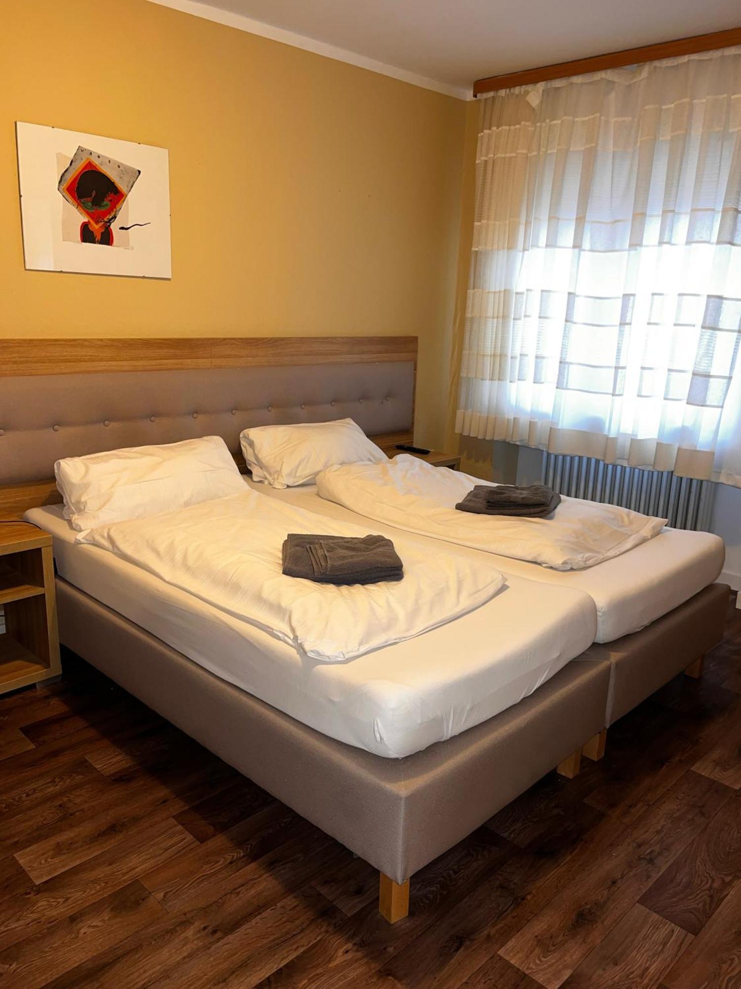 Hotel Zur Post Limburg Bad Camberg Hunfelden Extérieur photo