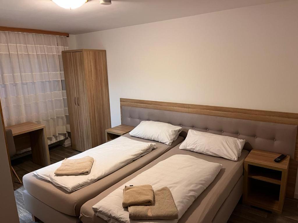 Hotel Zur Post Limburg Bad Camberg Hunfelden Extérieur photo
