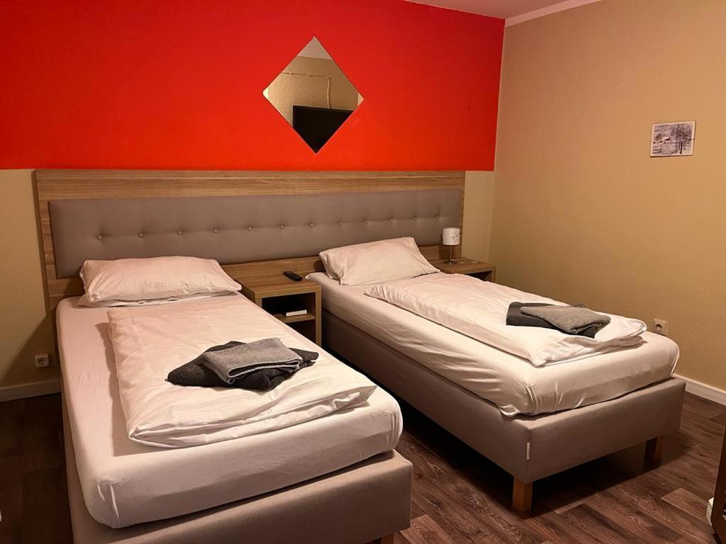 Hotel Zur Post Limburg Bad Camberg Hunfelden Extérieur photo