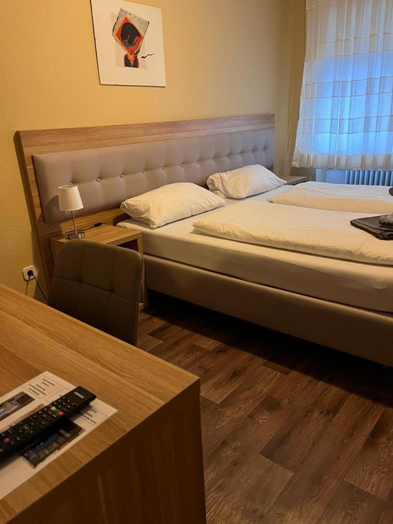Hotel Zur Post Limburg Bad Camberg Hunfelden Extérieur photo