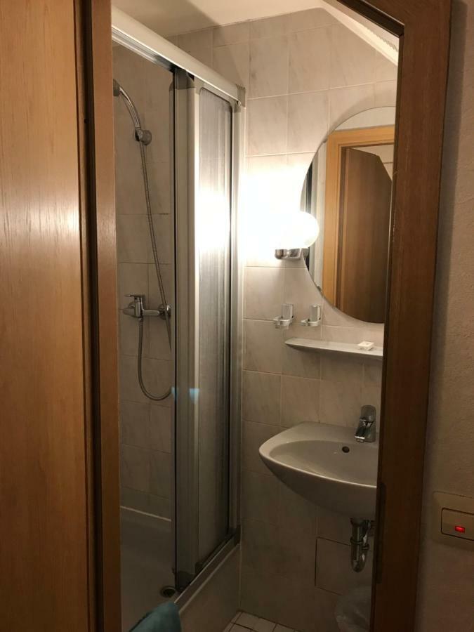 Hotel Zur Post Limburg Bad Camberg Hunfelden Extérieur photo
